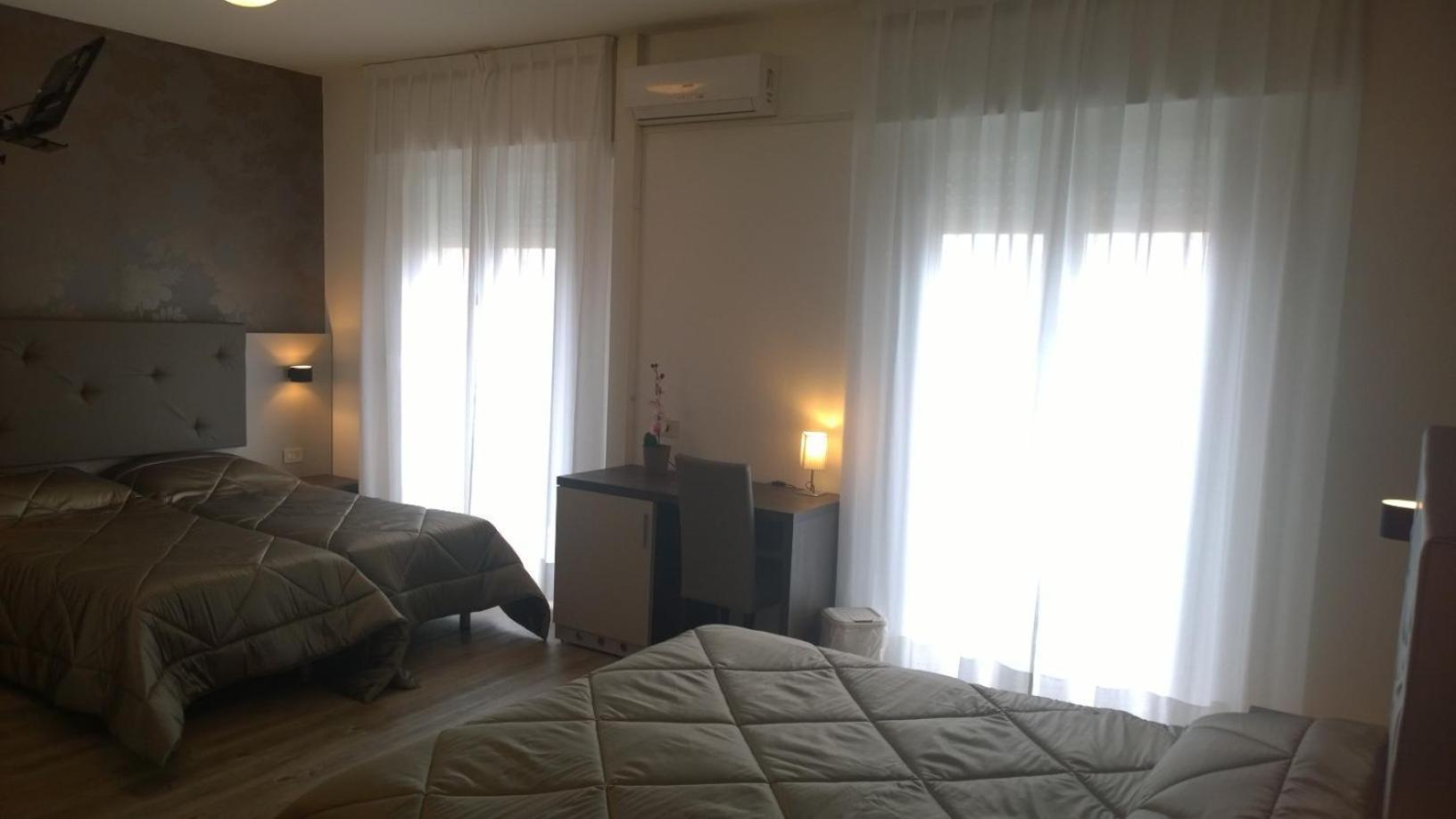 ליגננו סביאדורו Hotel Gambrinus חדר תמונה