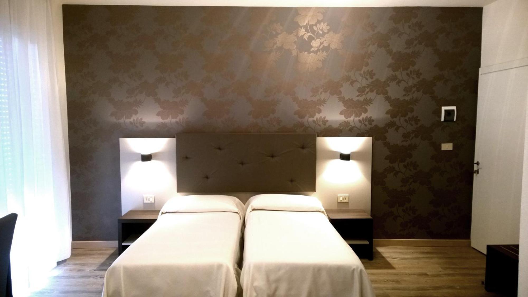 ליגננו סביאדורו Hotel Gambrinus חדר תמונה