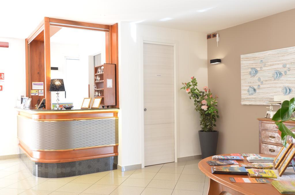 ליגננו סביאדורו Hotel Gambrinus מראה חיצוני תמונה