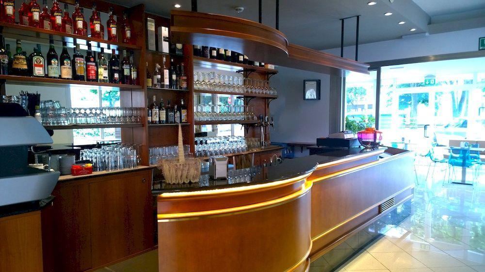 ליגננו סביאדורו Hotel Gambrinus מראה חיצוני תמונה
