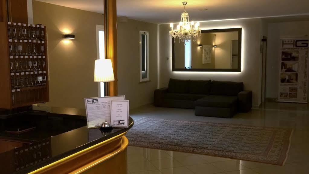 ליגננו סביאדורו Hotel Gambrinus מראה חיצוני תמונה